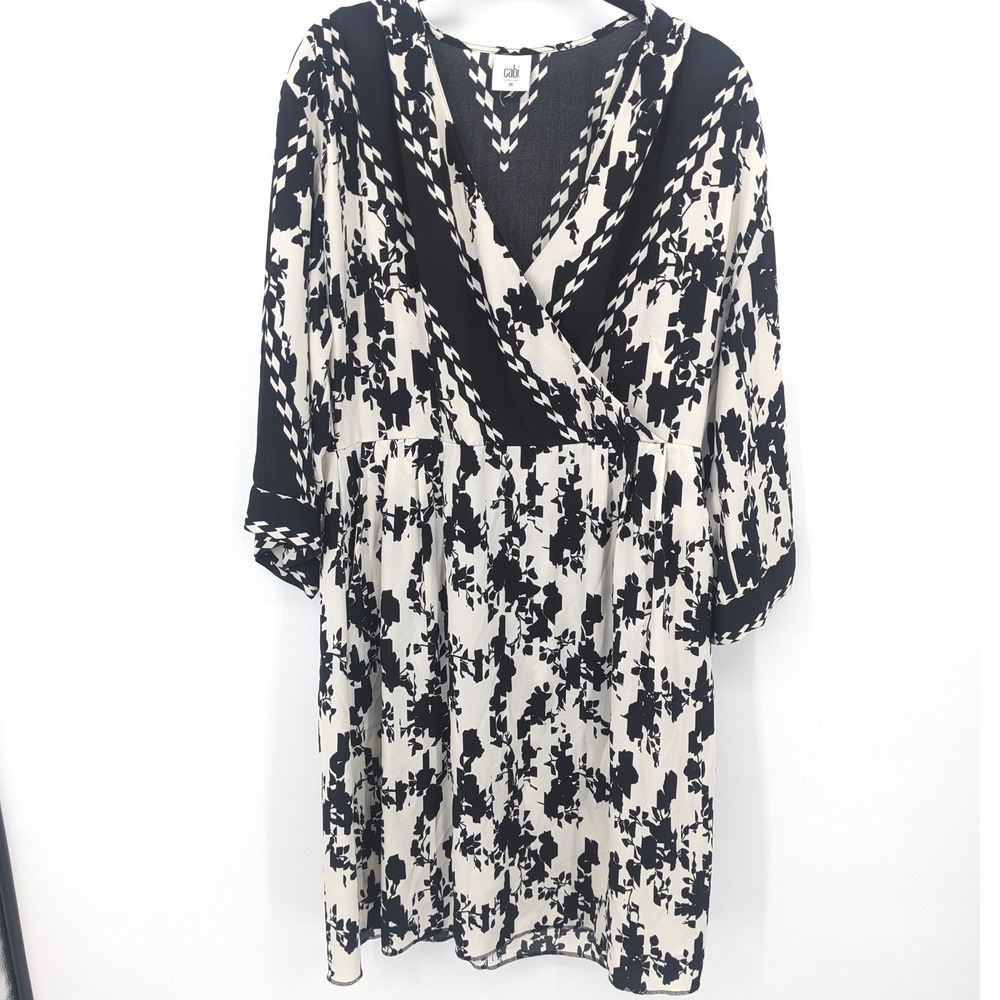 Cabi X Factor Dress Womens Medium Black Floral Boho Oversize Pockets A Line 6369